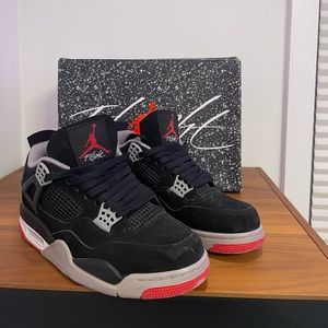 Men’s size 9.5 OG Jordon 4 Breds